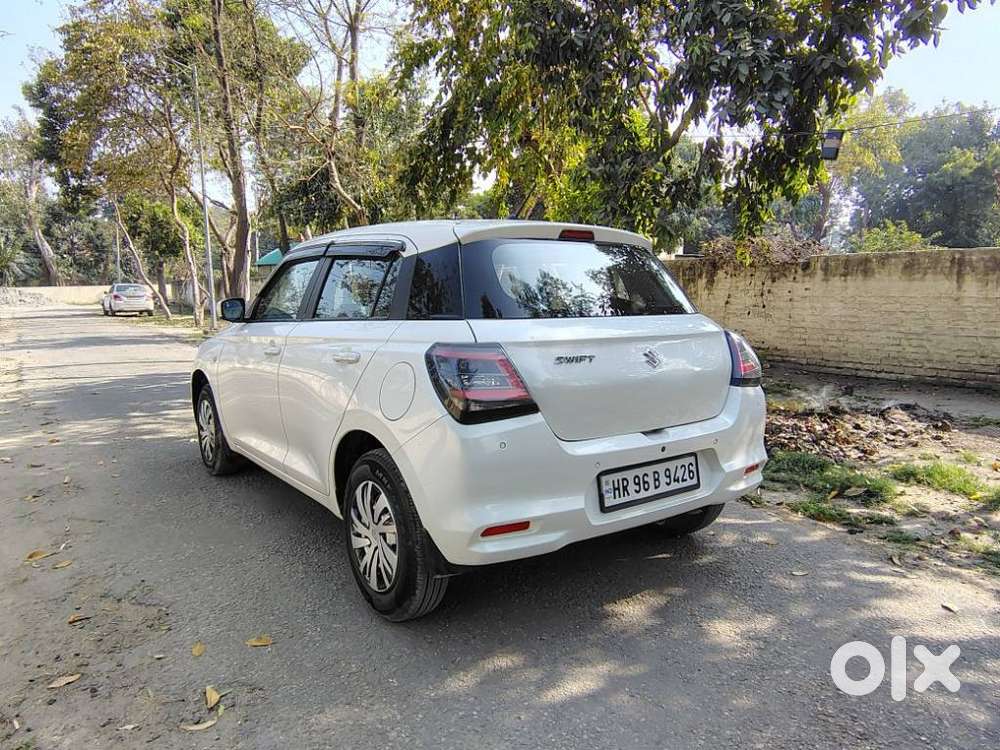 Maruti Suzuki Swift Lxi Optional-o, 2024, Petrol