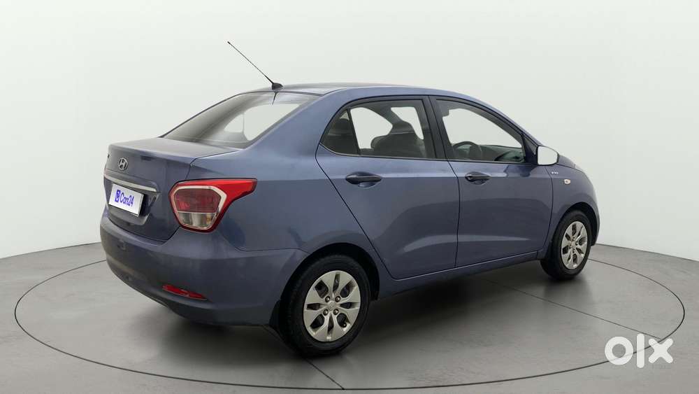 Hyundai Xcent Base 1.2, 2015, Petrol