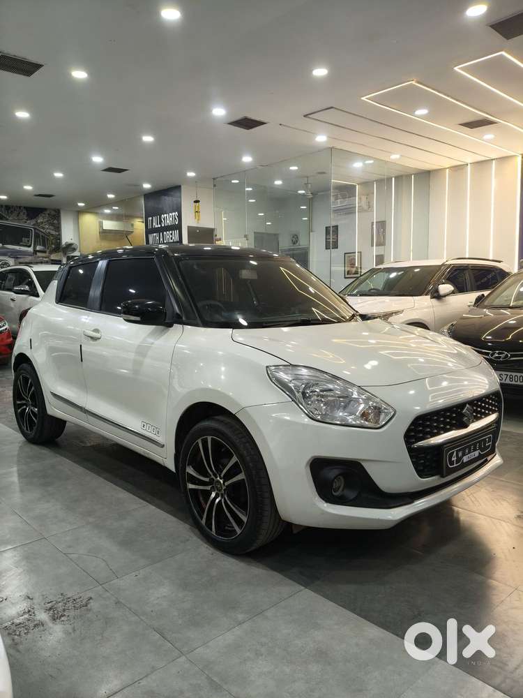 Maruti Suzuki Swift 1.2 Vxi (o), 2020, Petrol