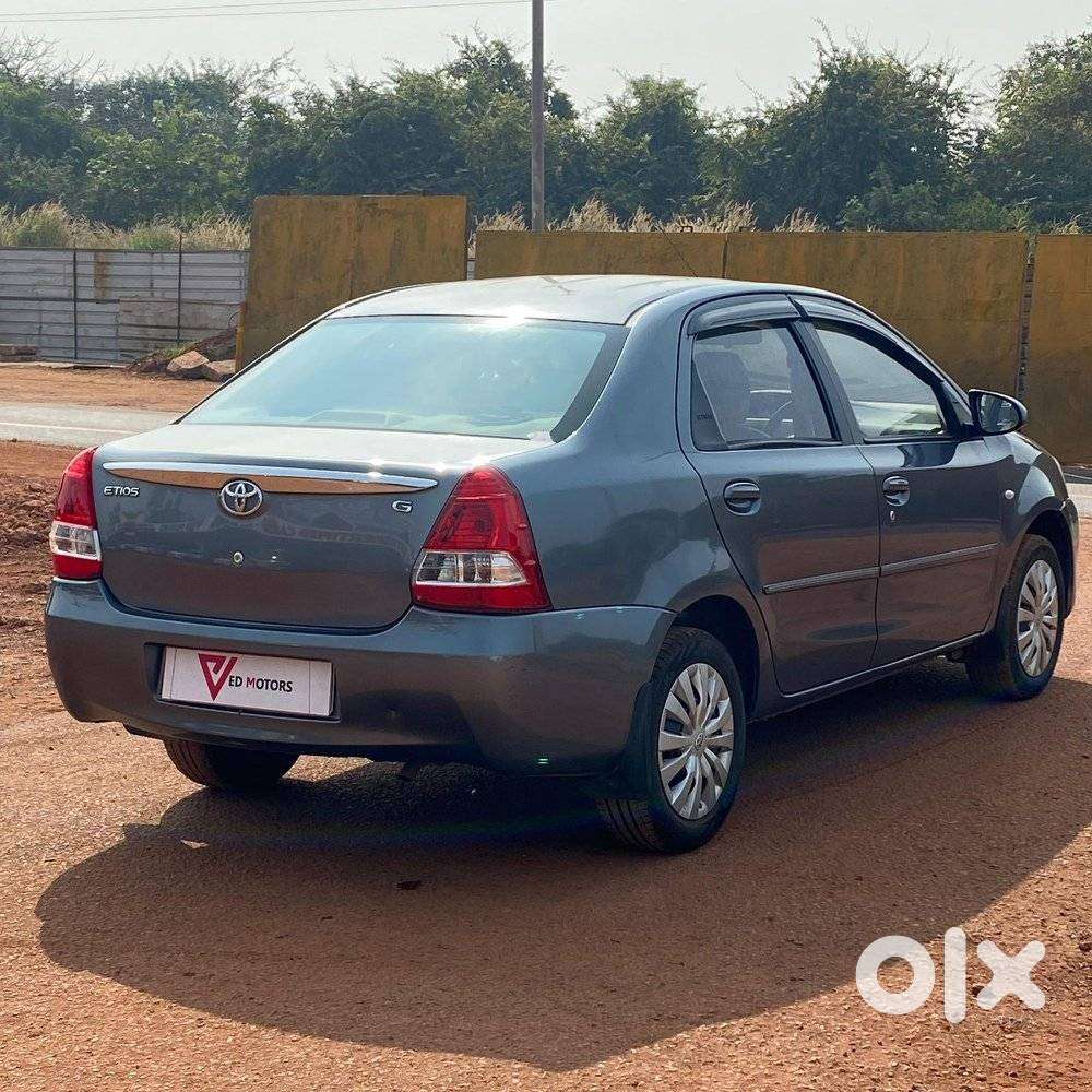 Toyota Etios, 2013, Petrol