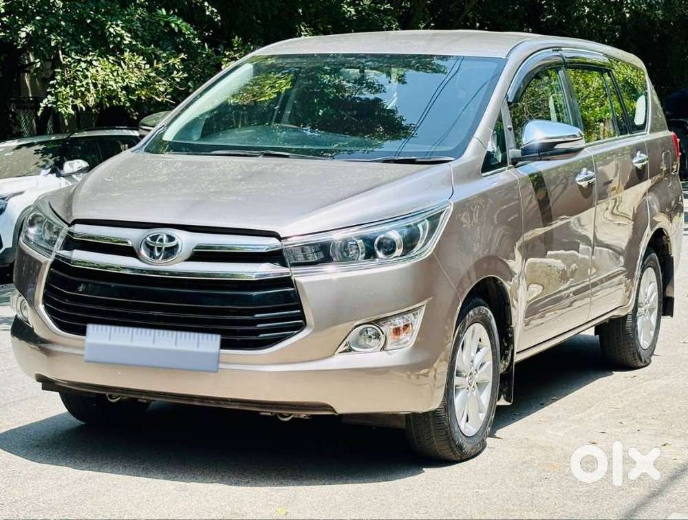 Toyota Innova Crysta 2.8z Automatic, 2017, Diesel