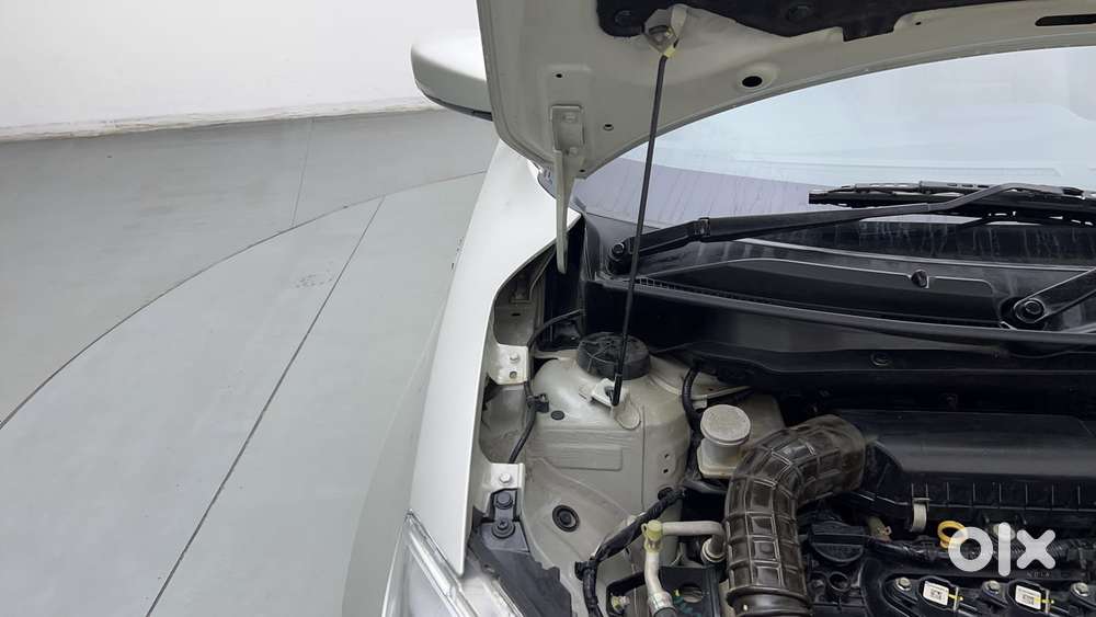 Maruti Suzuki Dzire 1.2 Vxi, 2018, Petrol