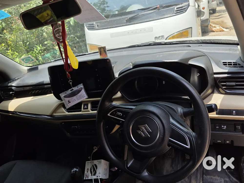 Maruti Suzuki New-gen Swift 2024 Cng & Hybrids 29000 Km Driven