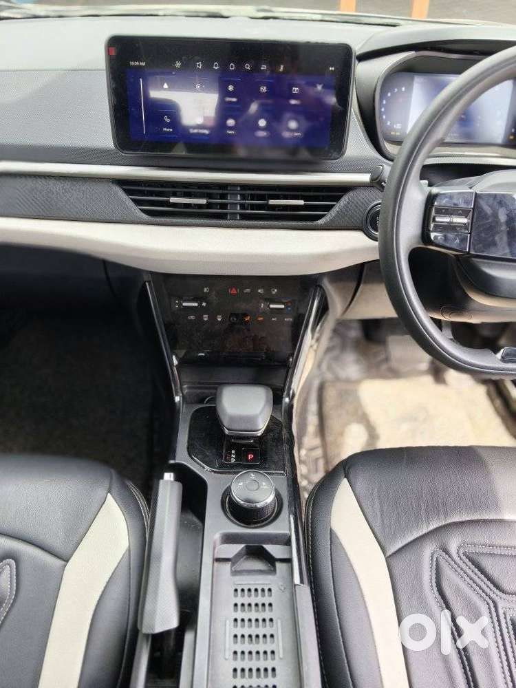 Tata Nexon Creative Plus S 1.2 Revotron Petrol 6 Amt, 2025, Petrol