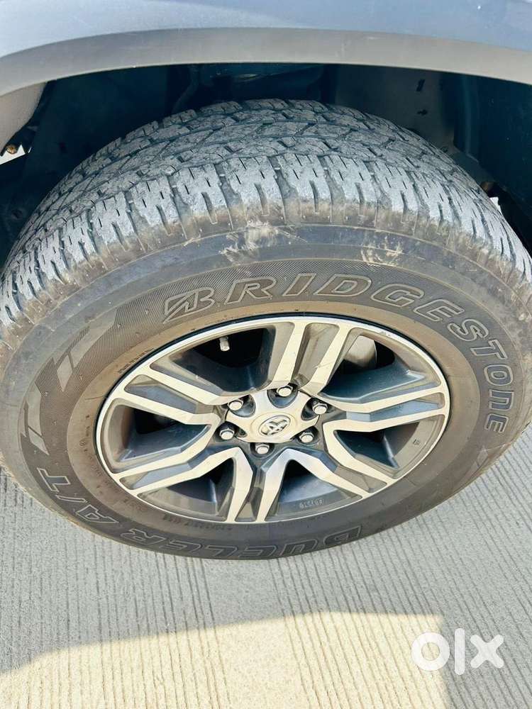 Toyota Fortuner [2021-ongoing] 2.8 2wd Diesel Mt, 2020, Diesel