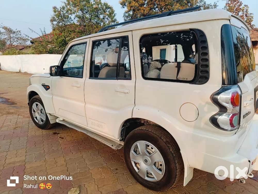Mahindra Scorpio 2015 Diesel 200000 Km Driven