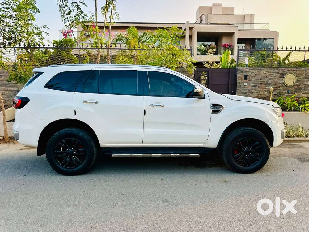 Ford Endeavour 3.2 Titanium 4x4 At, 2017, Diesel
