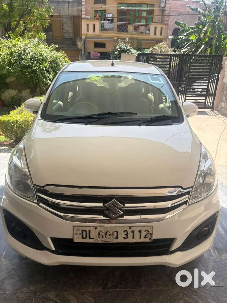 Full Insurance Till 2027 Service Visit In Company With Records