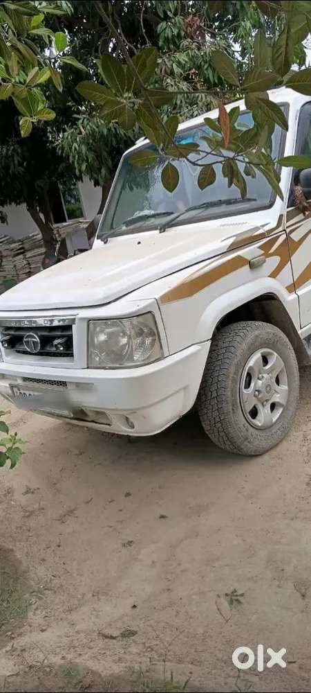 Tata Sumo Gold 2013