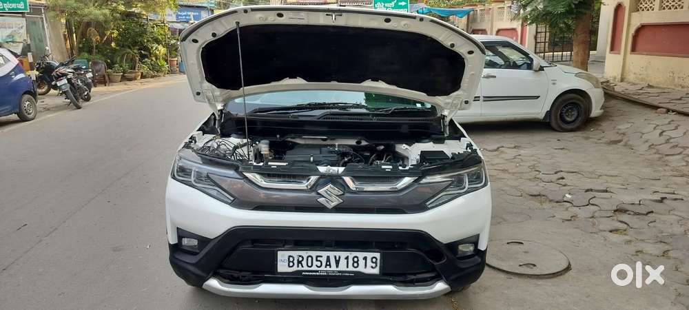 Maruti Suzuki Brezza 1.5 Zxi Plus Smart Hybrid Dual Tone, 2022, Petr..