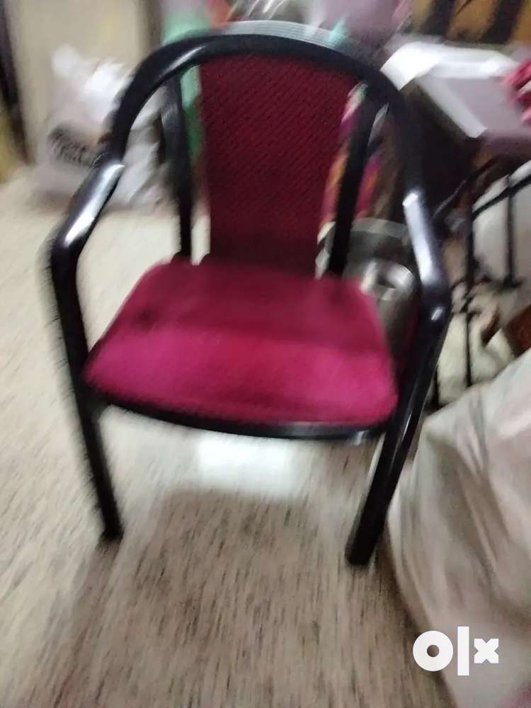 Supreme ornate chair hot sale