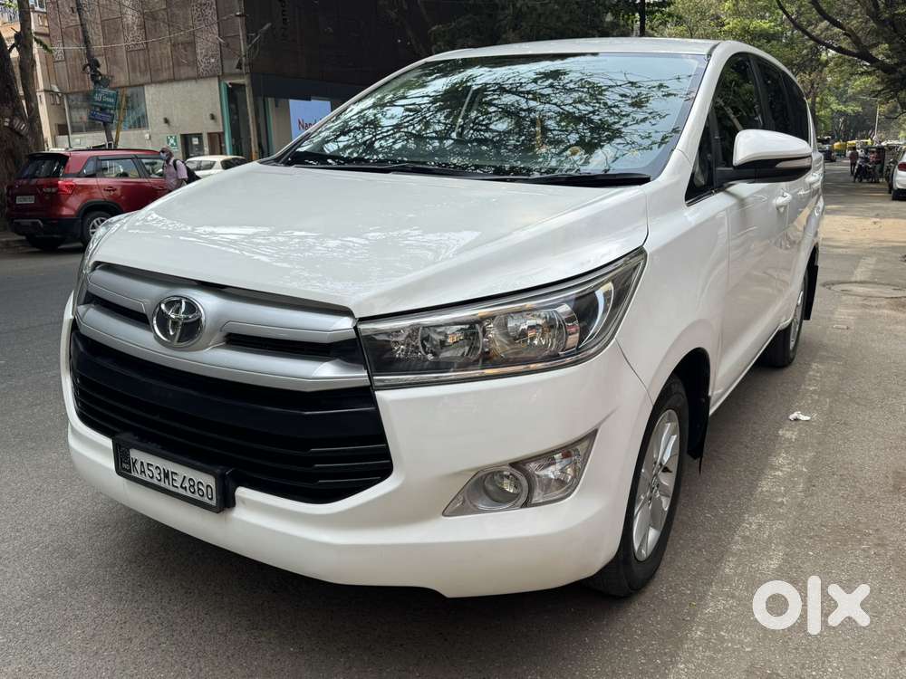 Toyota Innova Crysta 2.8 Gx At 7 Str, 2016, Diesel