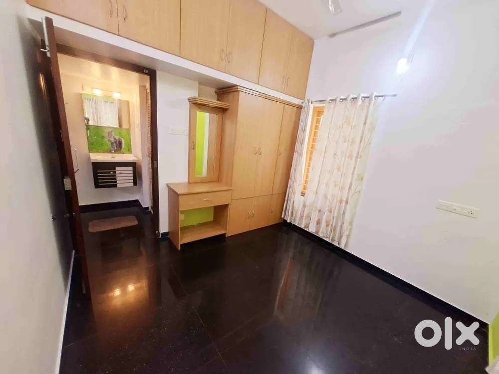 At Peroorkada, ground floor NEW 3BHK Apartment for rent only 17000/-