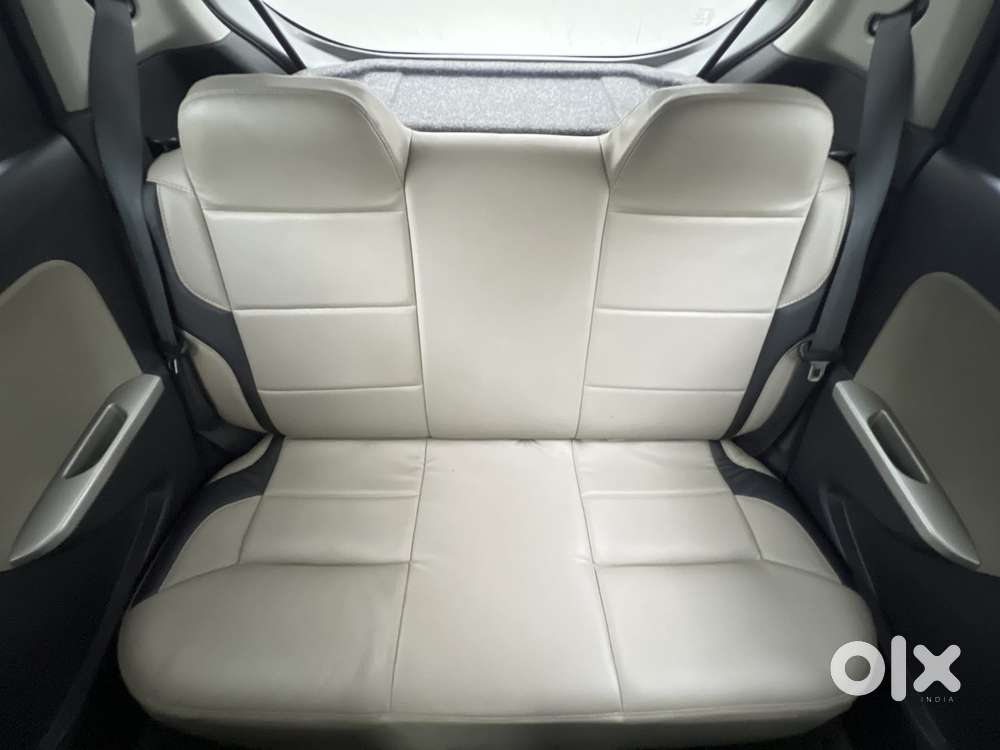 Maruti Suzuki Alto K10 1.0 Vxi Amt, 2016, Petrol