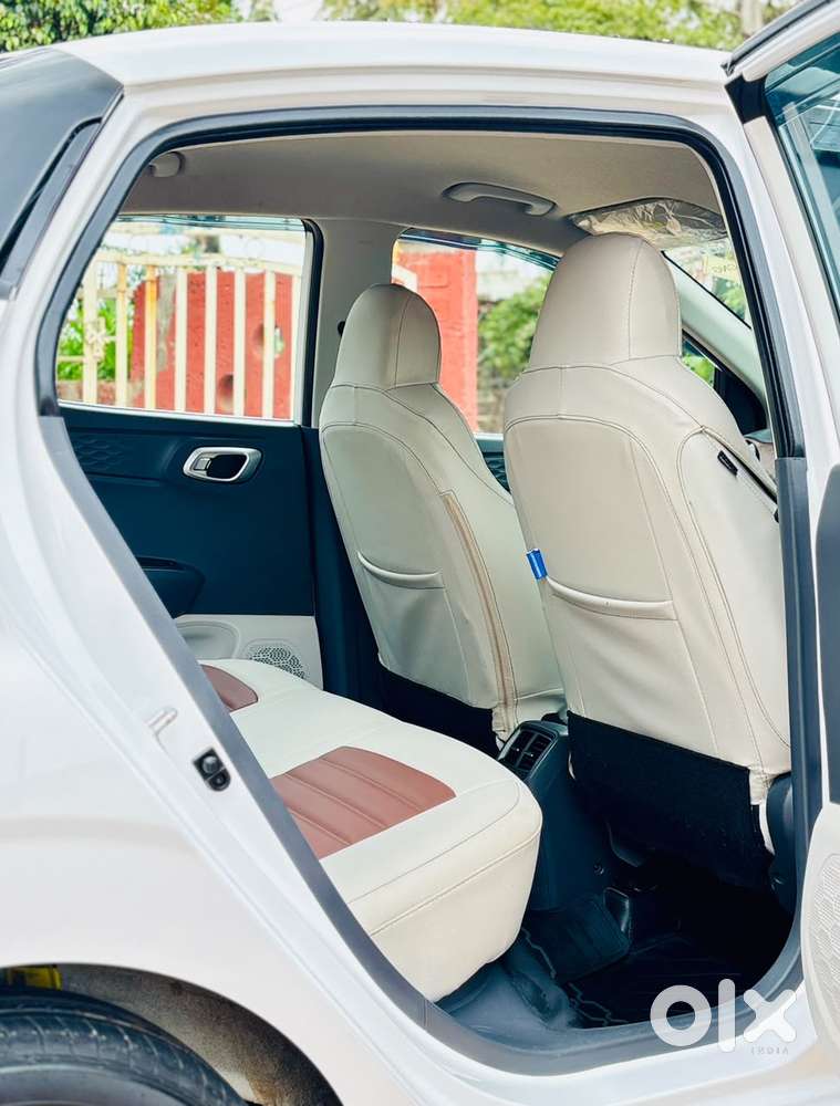 Hyundai Aura Sx 1.2 Cng, 2025, Cng & Hybrids