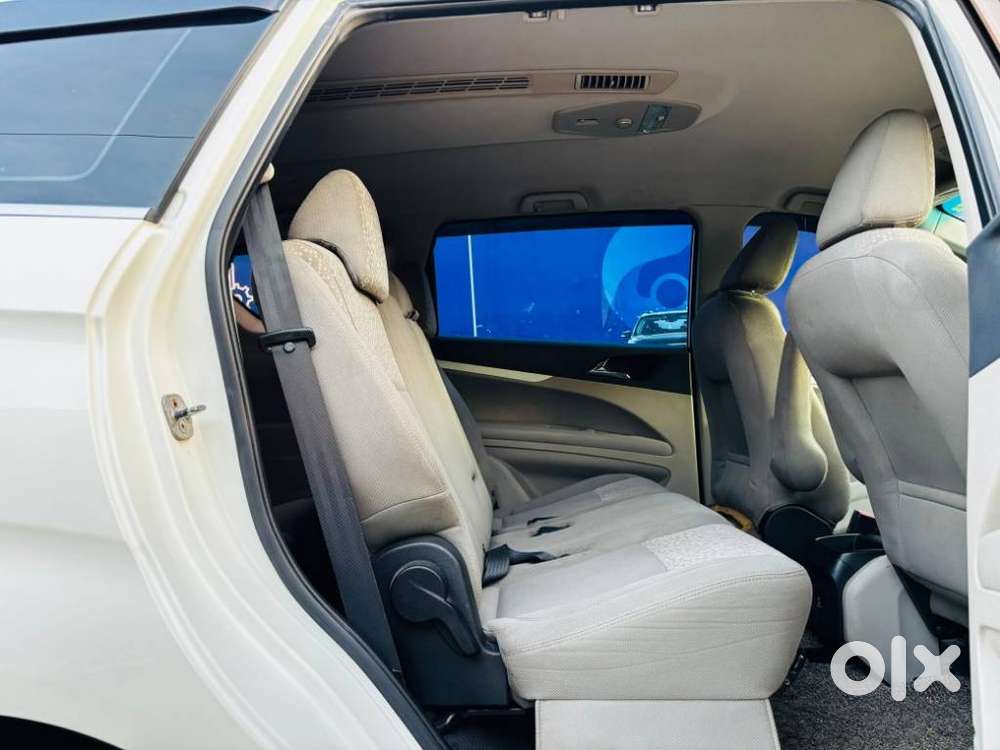 Mahindra Marazzo M6, 2019, Diesel