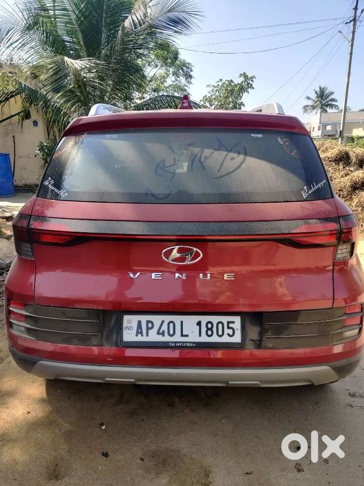 Hi I Want To Sell My Hyundai Venue