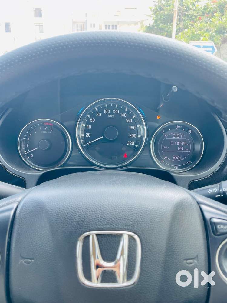 2017 Honda City 1.5 V (petrol) • Showroom Quality •