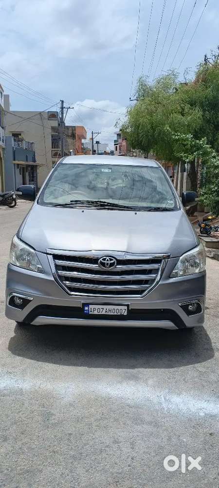 Toyota Innova 2007 Diesel 270000 Km Driven
