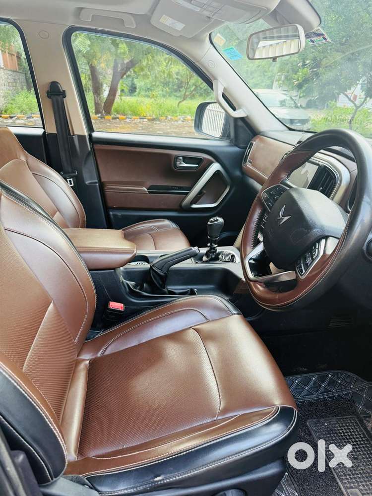 Mahindra Scorpio-n 2.0 Z8 Petrol Mt 7 Str, 2023, Petrol