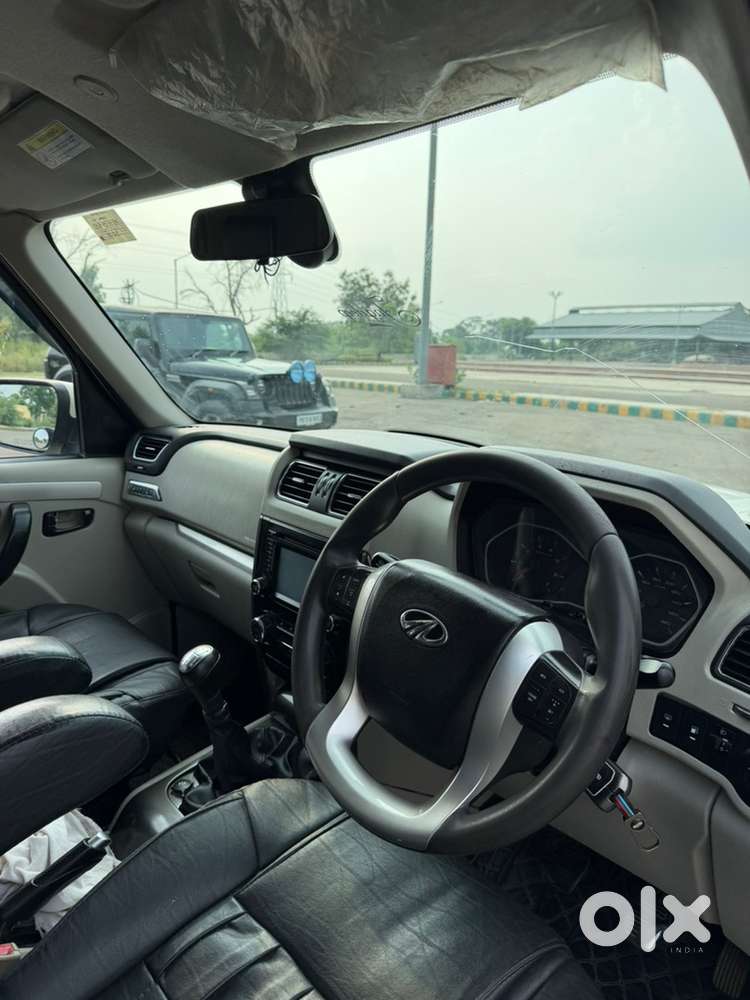 Mahindra Scorpio Diesel Manual 2015
