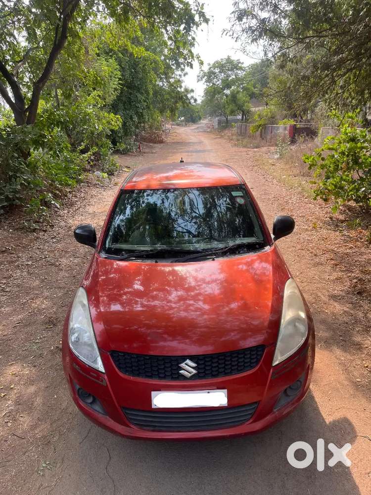 Maruti Suzuki Swift 2013 Petrol Well Maintained