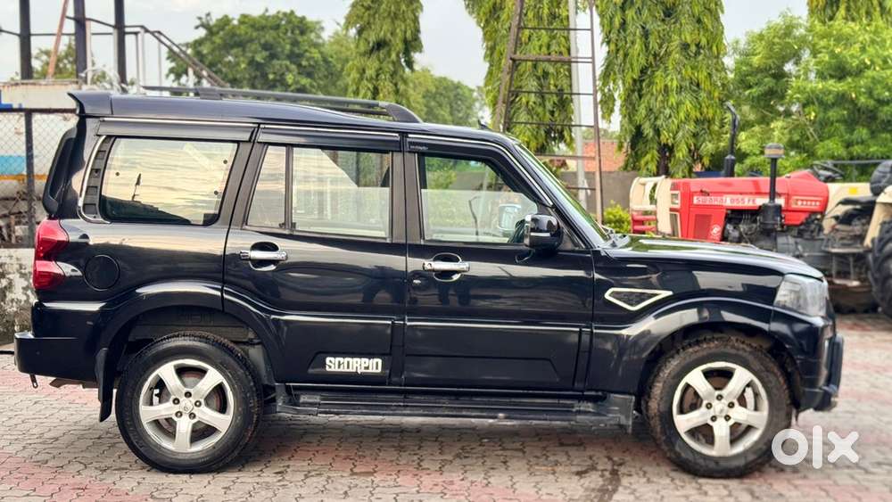 Mahindra Scorpio Diesel 99000 Km Driven
