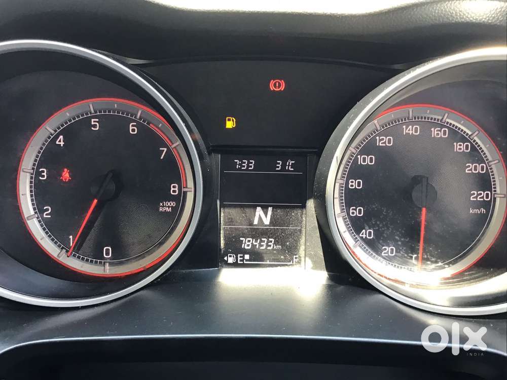 Maruti Suzuki Swift Amt Zxi Plus, 2018, Petrol