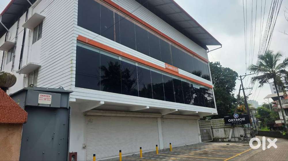 4500 & 5000 sqft commercial space at Vazhakkala