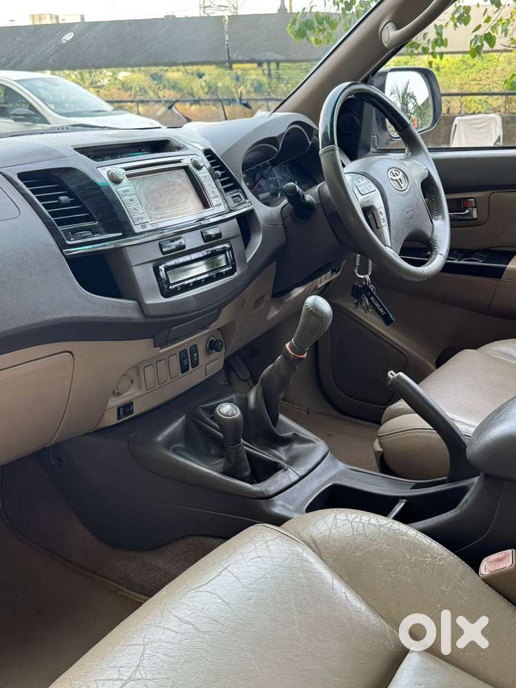 Toyota Fortuner 2011-2016 4x4 Mt, 2012, Diesel