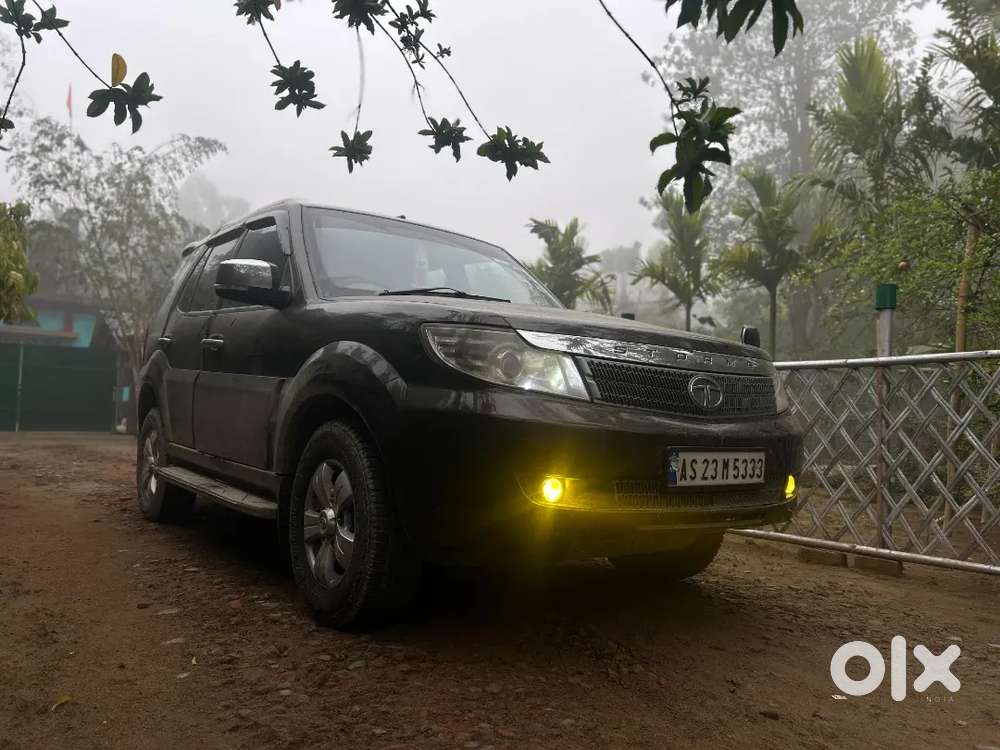 Tata Safari Storme 2014 Diesel Manual Car