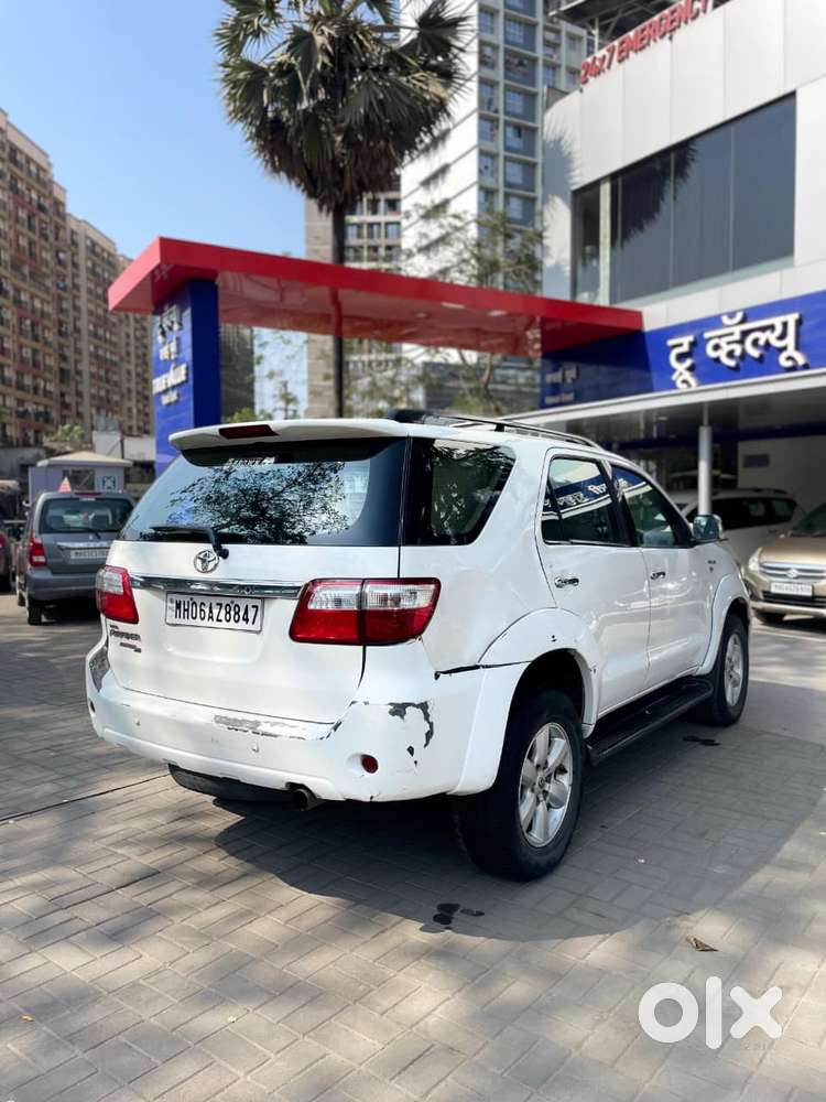 Toyota Fortuner 3.0 4x4 Manual, 2011, Diesel