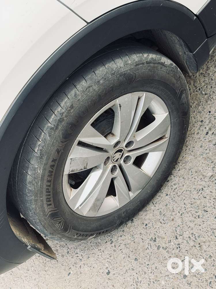 Skoda Kushaq Ambition 1.5l Tsi Dsg, 2022, Petrol