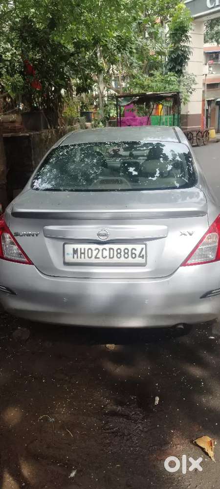 Nissan Sunny Xv 2011