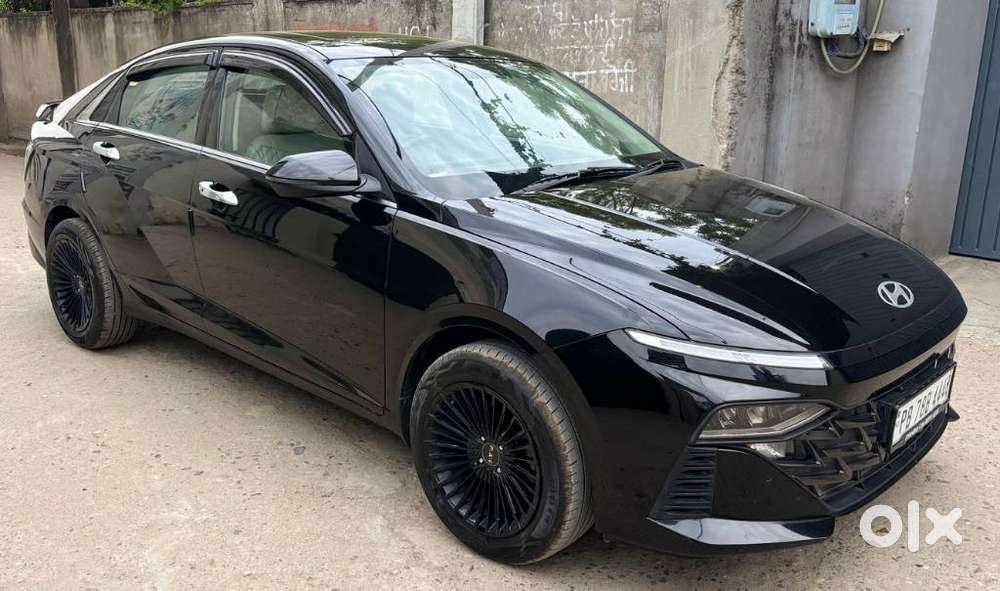 Hyundai Verna, 2025, Petrol