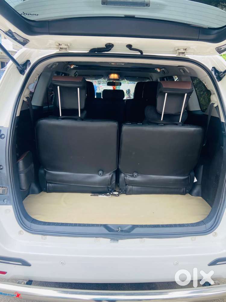 Toyota Innova Crysta 2.4 V 8 Str, 2018, Diesel