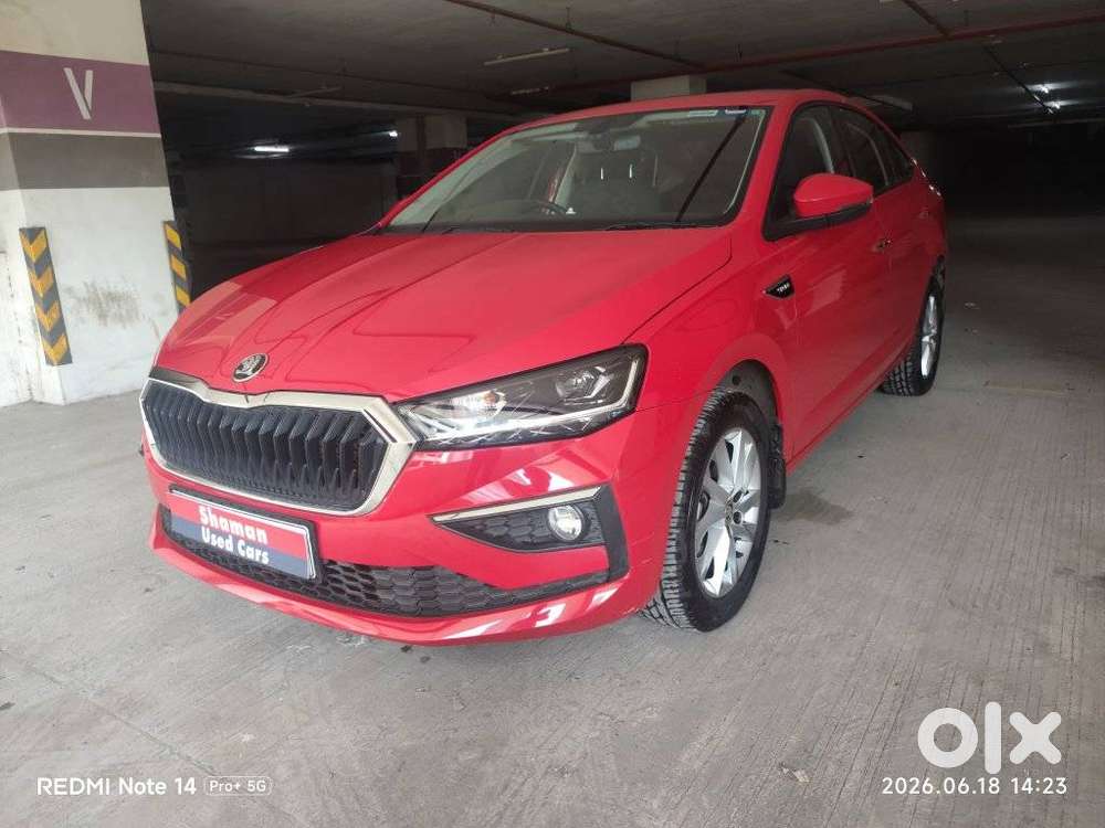 Skoda Slavia 1.0 Tsi Style At, 2025, Petrol