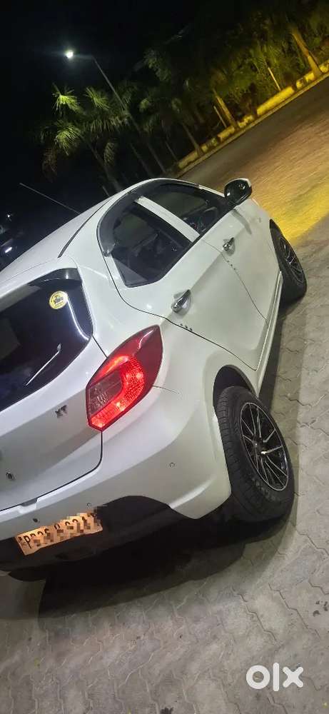 Tata Tiago Xt Icng 2019