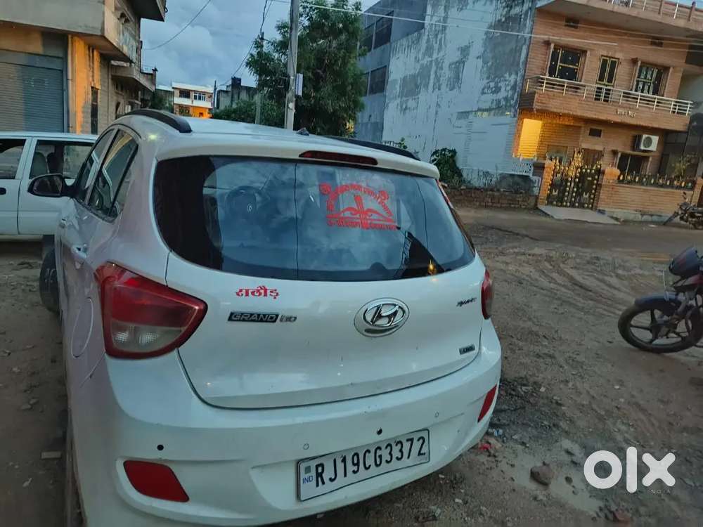 Hyundai Grand I10 Sportz 2017 Diesel Manual