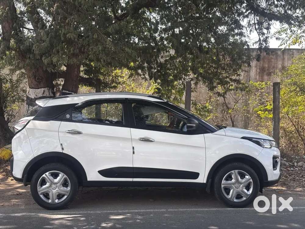 Tata Nexon 1.2 Revotron 2023