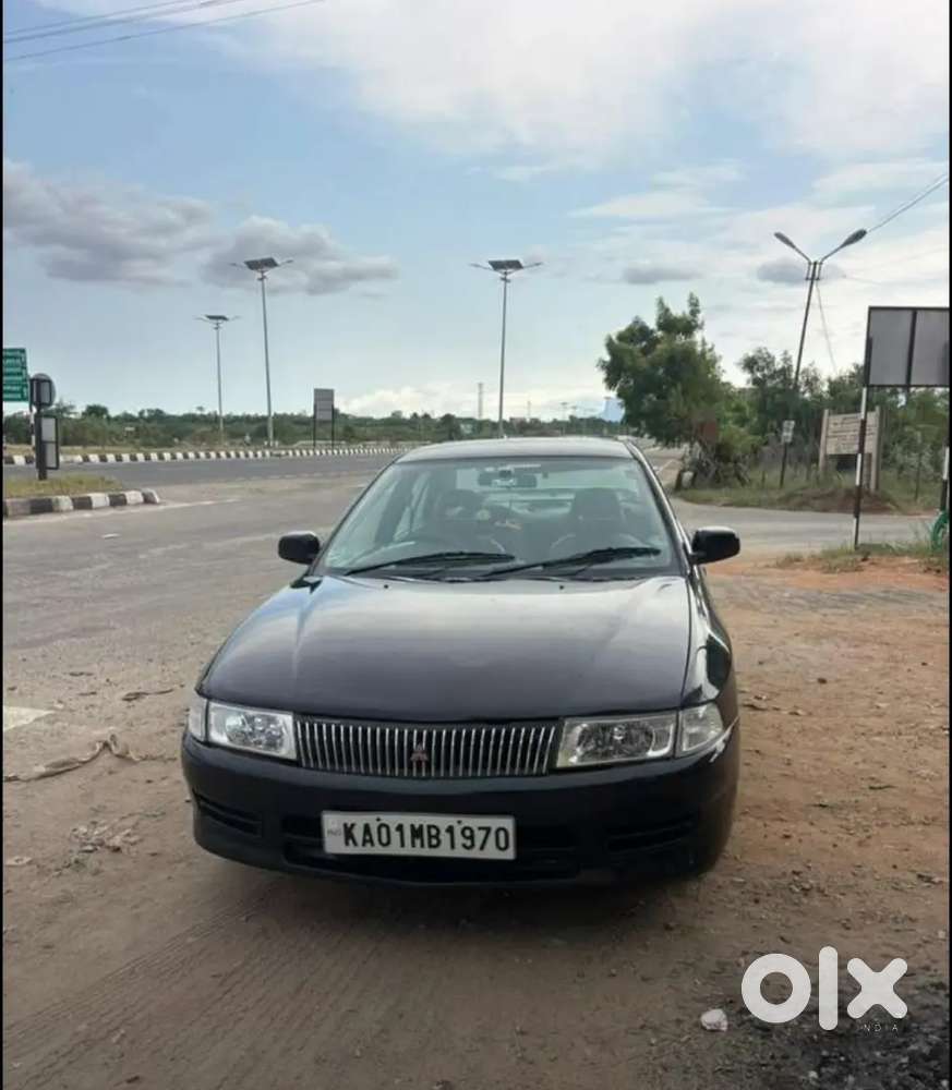 Mitsubishi Lancer 2003 Petrol Well Maintained