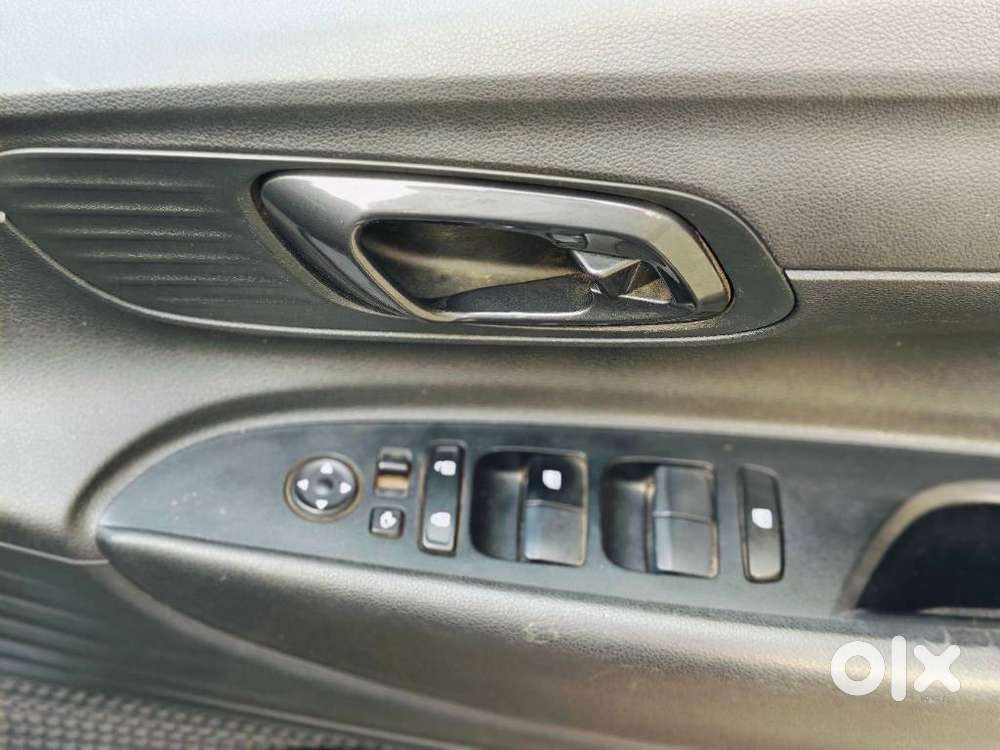 Hyundai I20 Sportz 1.2 Mt, 2021, Petrol