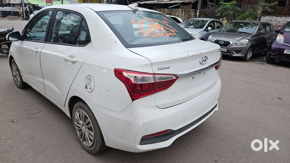 Hyundai Xcent, 2019, Petrol