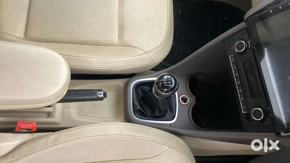 Volkswagen Vento 2010-2013 Petrol Highline, 2013, Petrol
