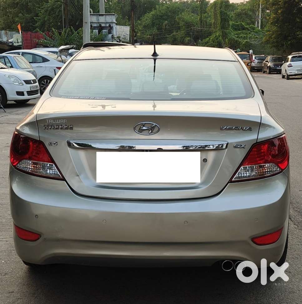 Hyundai Verna Vtvt 1.6 Sx, 2011, Petrol