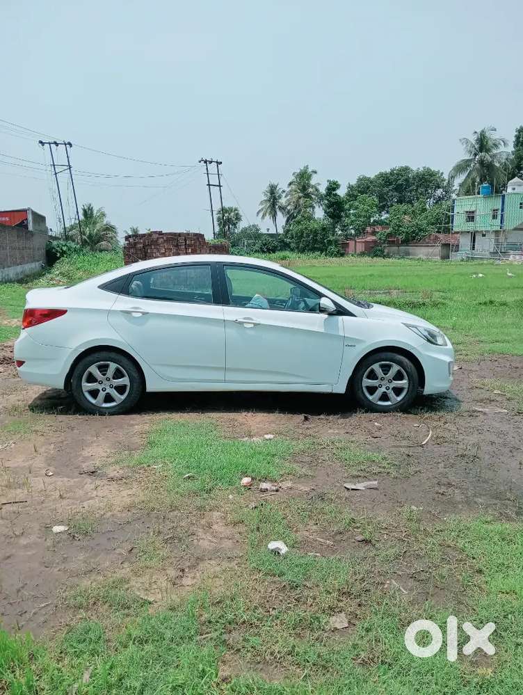 Hyundai Verna 2013 Diesel 98000 Km Driven
