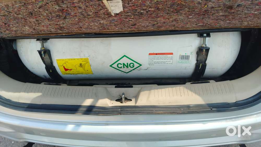 Maruti Suzuki Ertiga Vxi (o) Cng, 2023, Cng & Hybrids