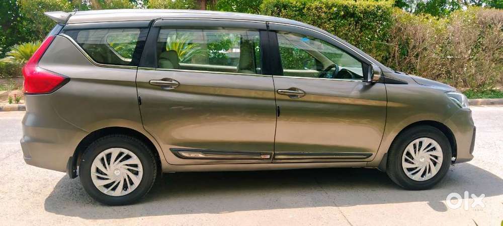 Maruti Suzuki Ertiga 1.4 Vxi Cng Anniversary Edition, 2021, Cng & Hy..