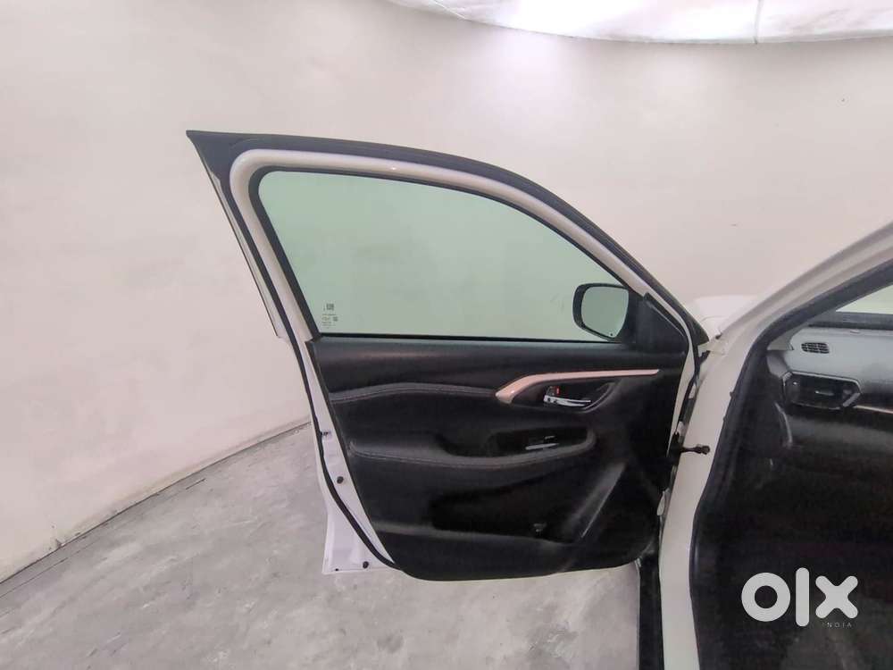 Maruti Suzuki Grand Vitara 1.5 Zeta Plus Intelligent Hybrid Ecvt, 20..