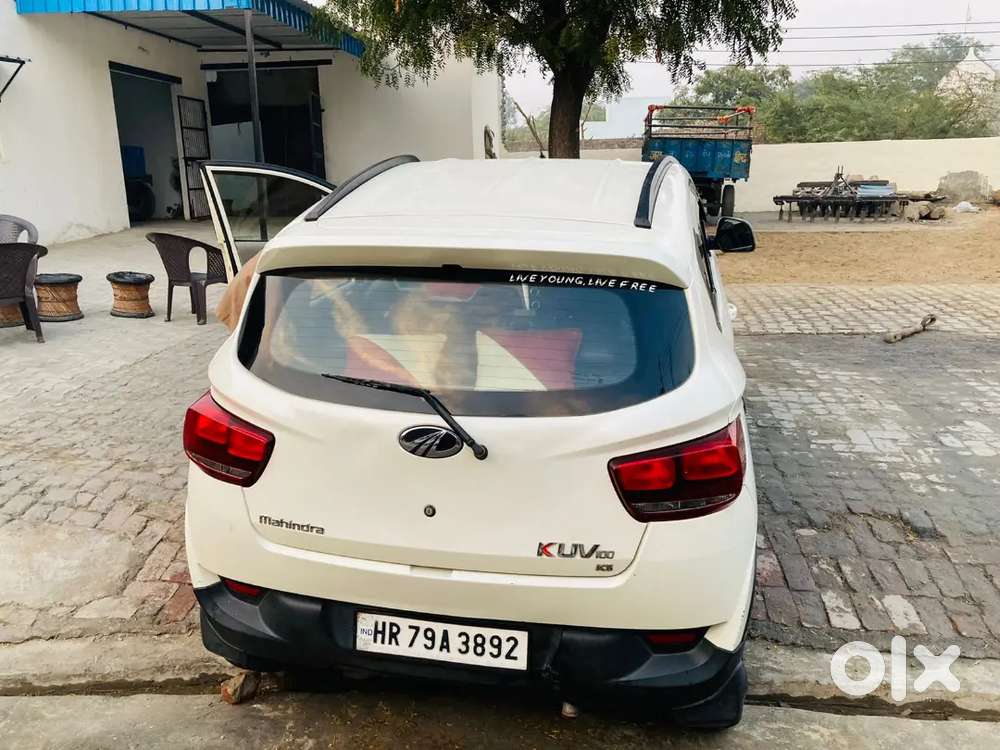 Mahindra Kuv 100 2016